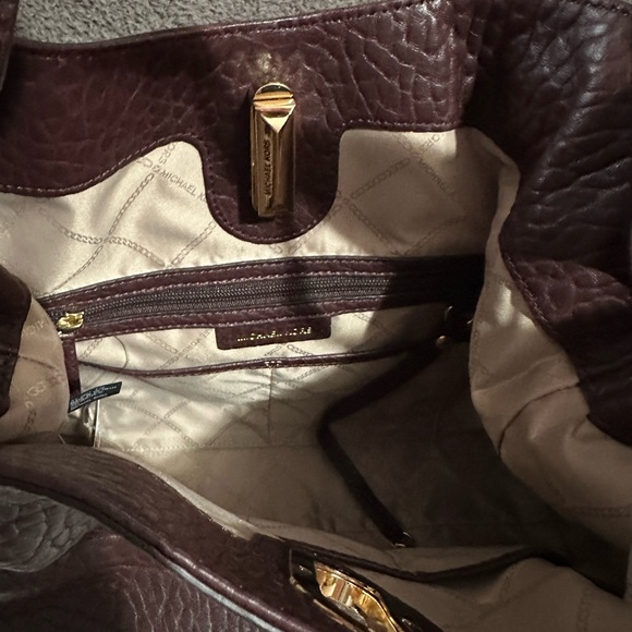 NWT Michael Kors Uptown Astor Studded Large Tote Bag - Picture 8 of 10